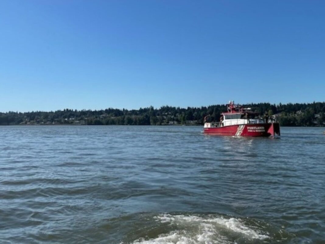 fire and rescue boat portland looking for man