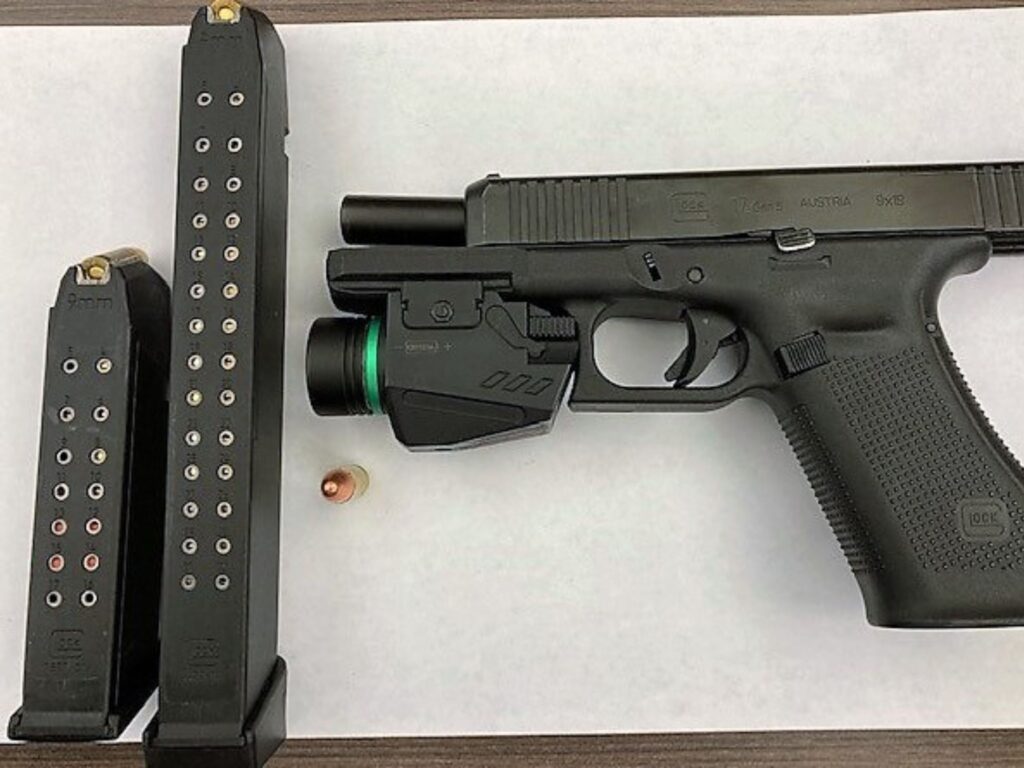 Glock recovered from Kia Forte