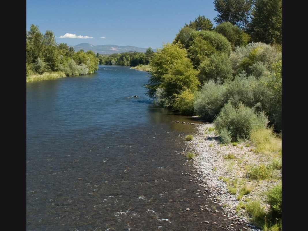 Rogue river at TouVelle State Park