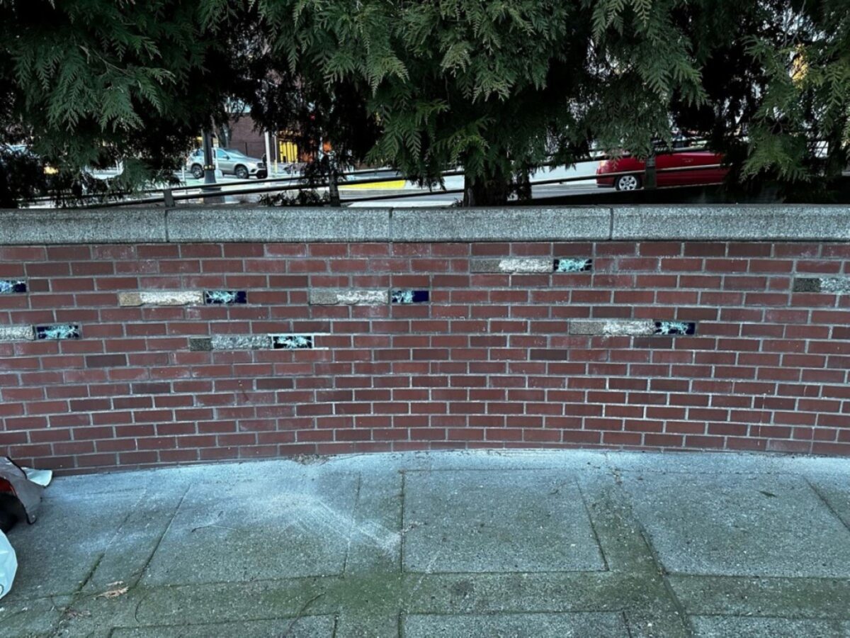 portland police memorial after being vandalized