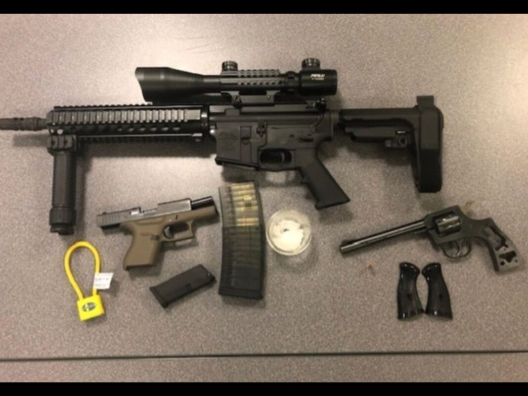 guns seized from suspects car