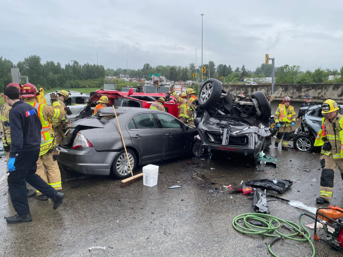 7 car crash on the I-5 TVFR responds, saves two trapped in vehicles