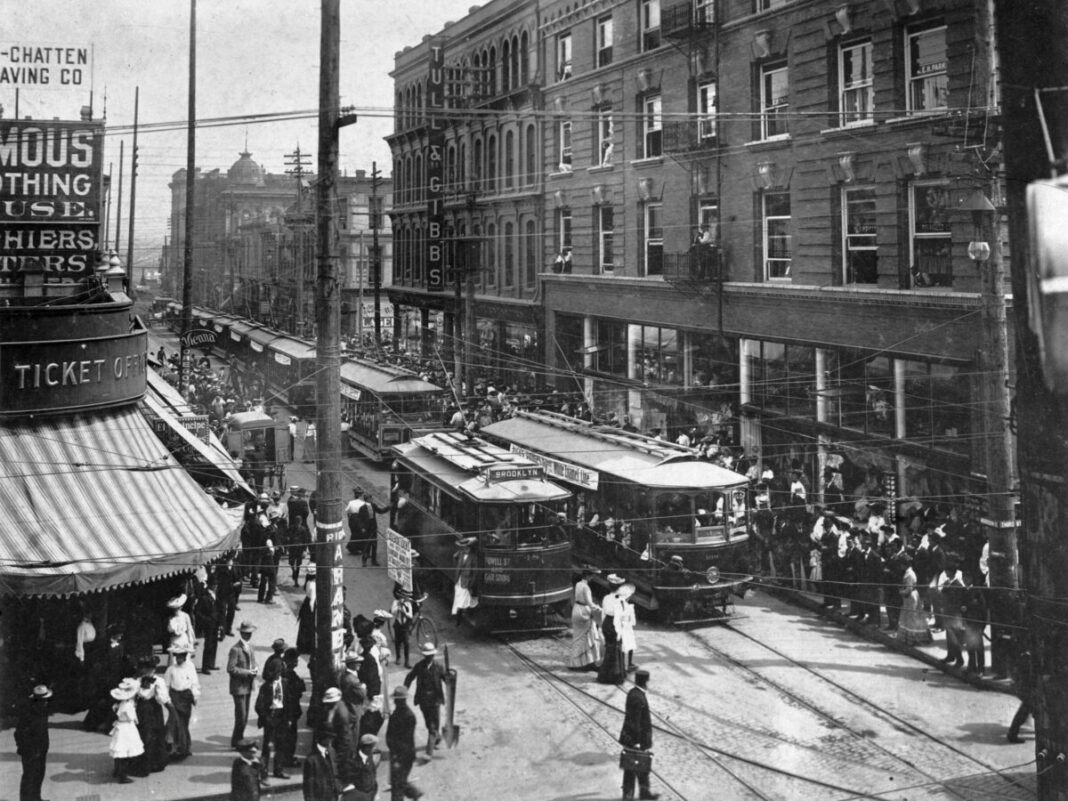 portland electric street cars 20th century Oregon historical society