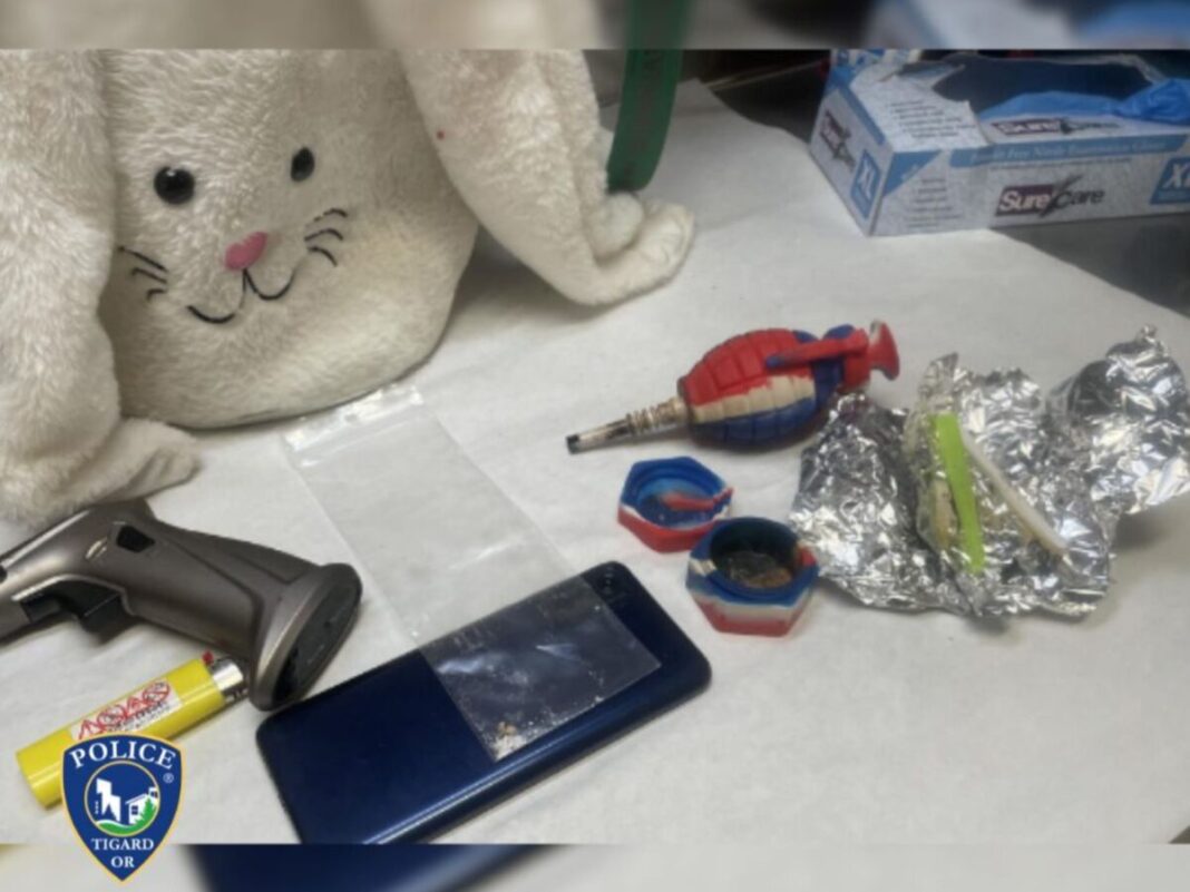 drug paraphernalia recovered at the scene