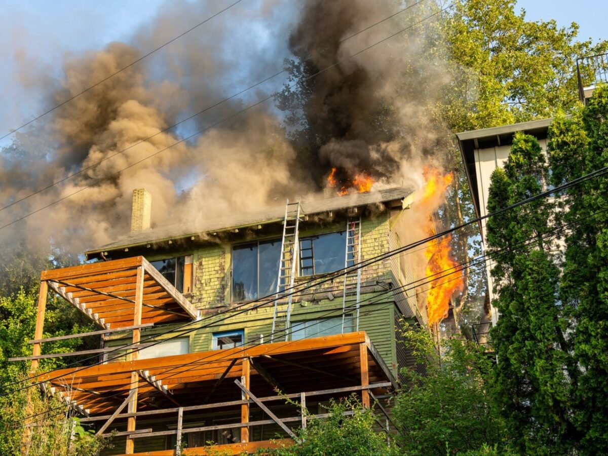 two house fires in portland